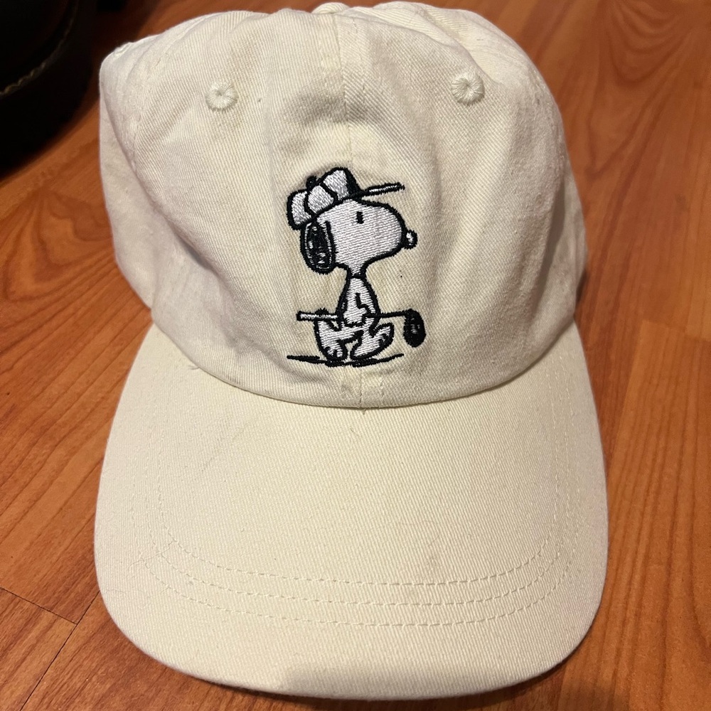 Cream Snoopy golfing Baseball Cap